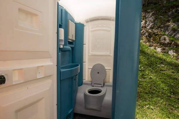 Best Sanitation services for porta potties  in Algona, IA